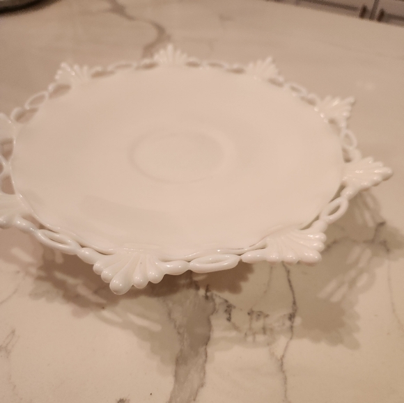 Westmoreland Cake Plate White Milk Glass Marked Lacy Edge Footed Pedestal VTG - Picture 4 of 7